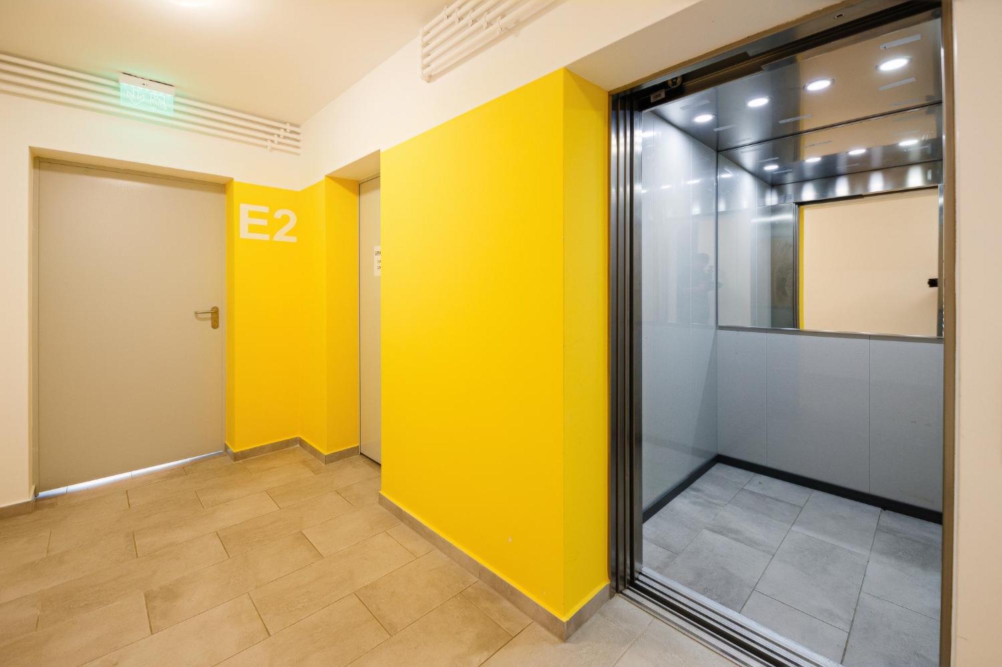 B14-Exclusive Apartment&Parking Timisoara Bagian luar foto